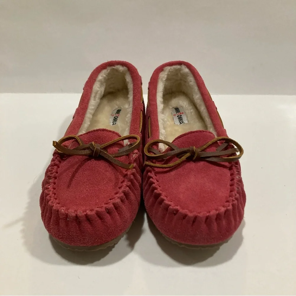 Minnetonka pink slippers
